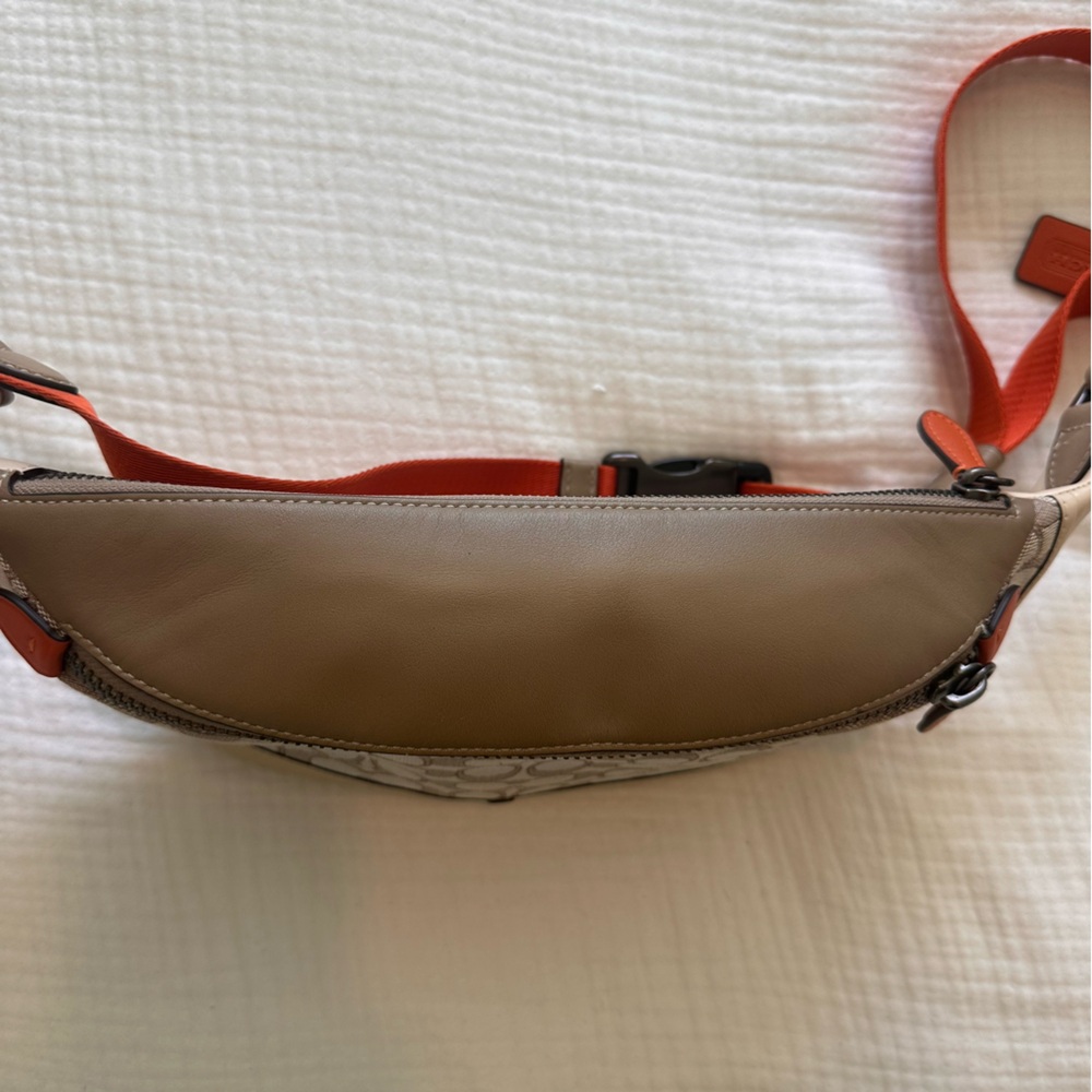 Coach League Belt Bag - Picture 10 of 10